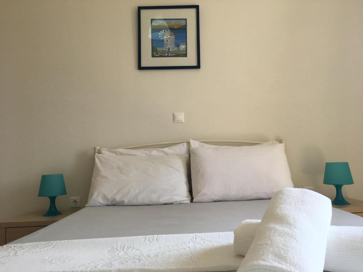 Marika'S Apartments Himara Kültér fotó
